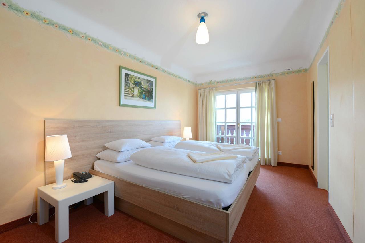 Lust Und Laune Hotel Am Woerthersee Pörtschach am Wörthersee Eksteriør billede